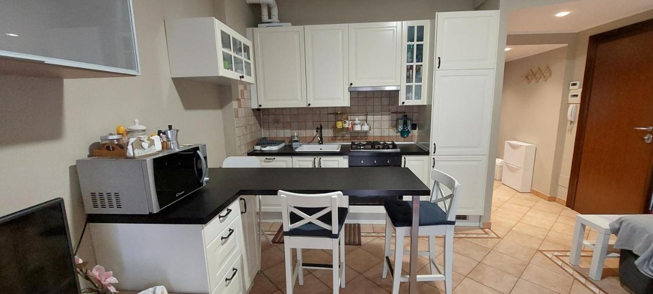Chri02House Apartment Роцано Екстериор снимка
