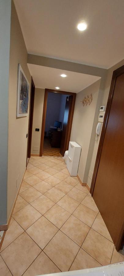 Chri02House Apartment Роцано Екстериор снимка